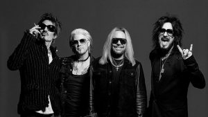 Def Leppard y Mötley Crüe